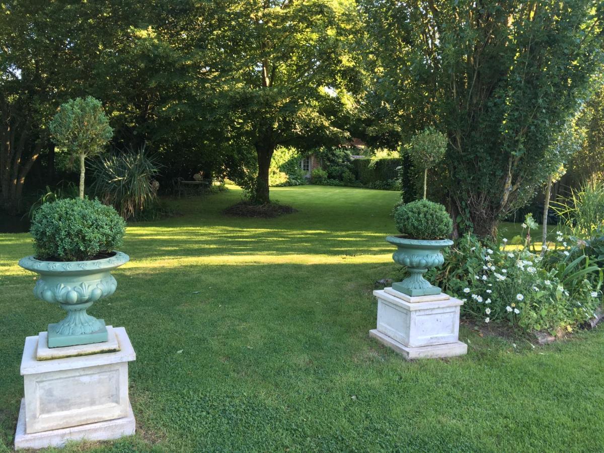 Bed and Breakfast Le Manoir De Maucartier Monnaie Екстер'єр фото