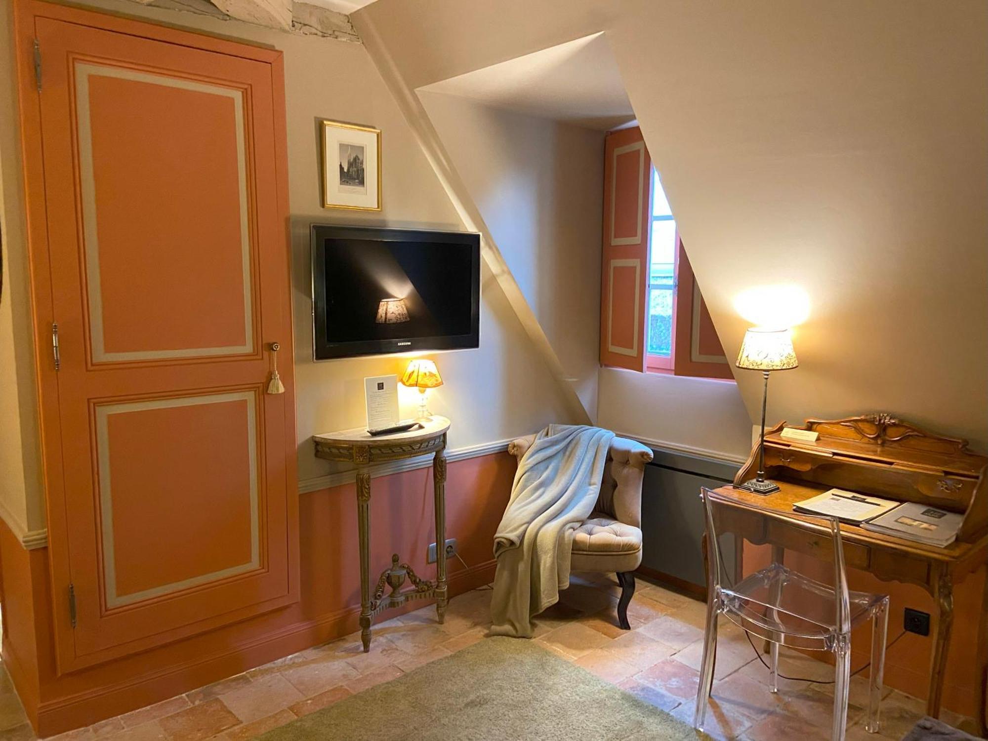 Bed and Breakfast Le Manoir De Maucartier Monnaie Екстер'єр фото